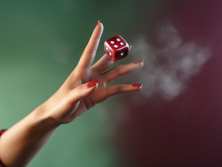 Berbagai meja Casino Hold'em dengan batas taruhan berbeda di melodi99